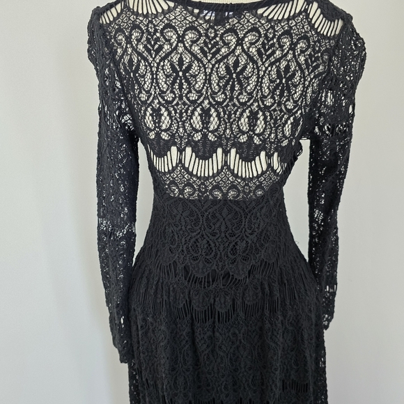 ASTRAS Black Lace Long Sleeves V Neck Maxi Dress Sz Small (620) - Picture 4 of 9